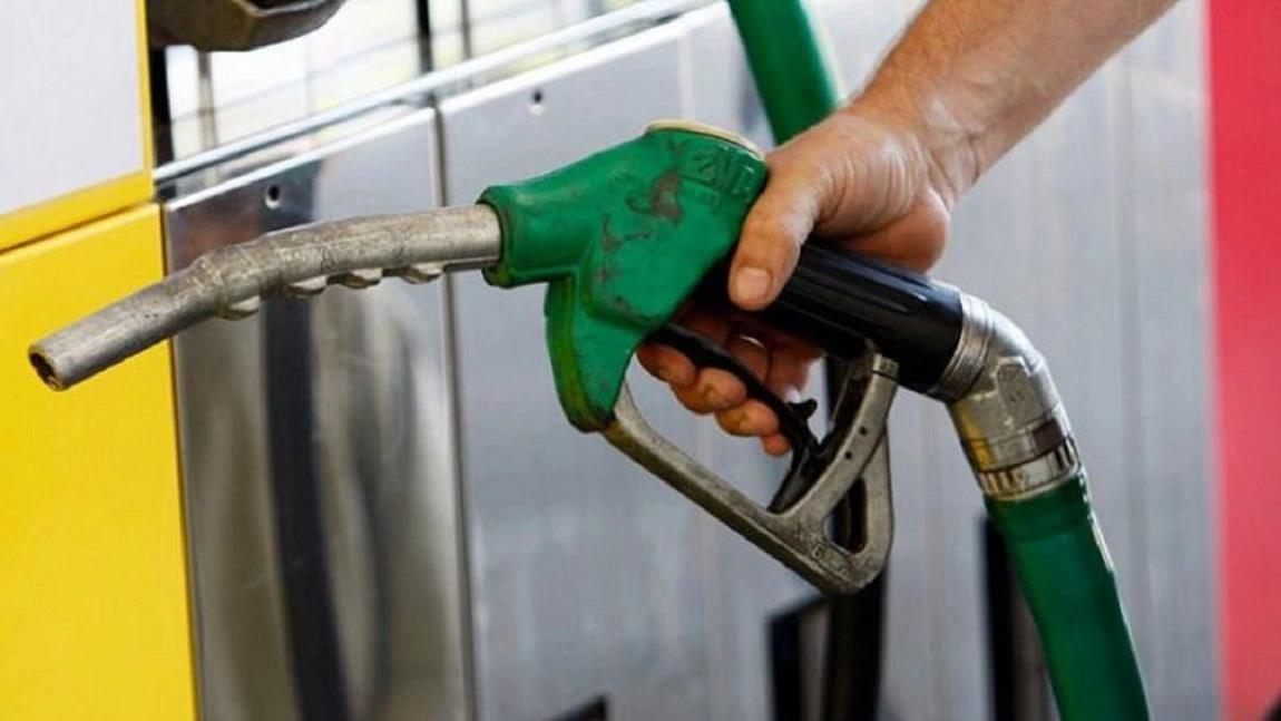 Scumpiri la pompă: Unde găsești cele mai ieftine prețuri la carburanți pe 21 august 2026