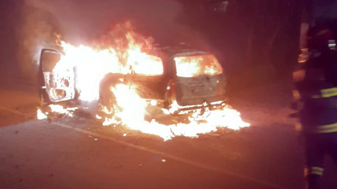 Tragedie pe DN1, între Cheia și Săcele! Un șofer a ars de viu în propria mașină după ce aceasta a luat foc!