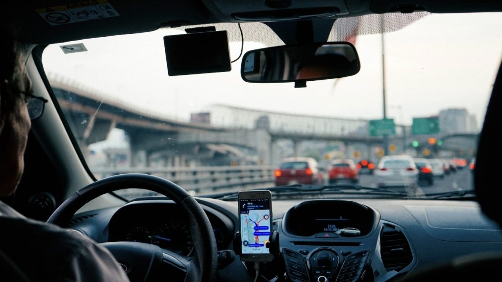 Se schimbă rovinieta de la 1 octombrie. Ce trebuie să știe toți șoferii din România