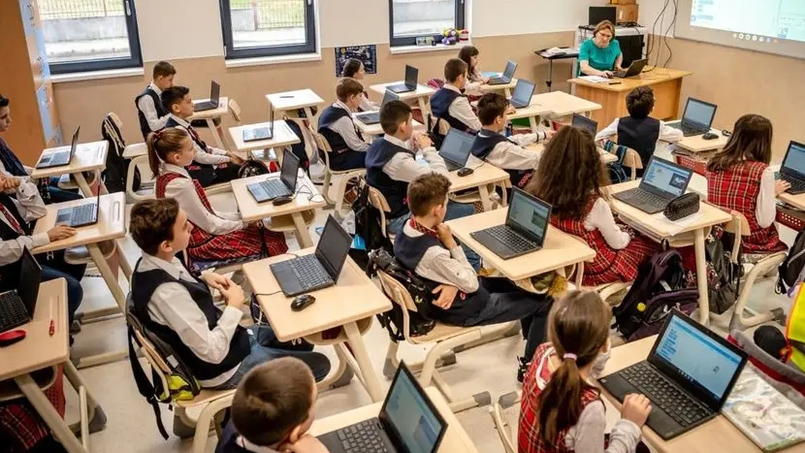 Weekend prelungit în octombrie 2026 pentru elevii și profesorii din Capitală: Ce se întâmplă cu liberul de Sfântul Dimitrie cel Nou