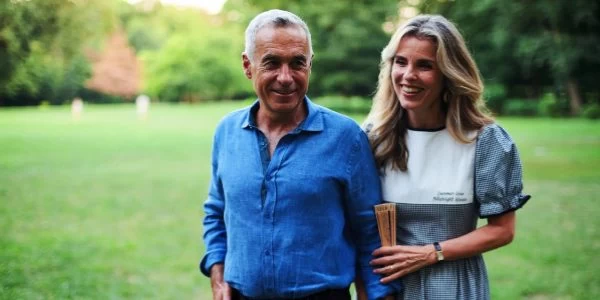 Călin Georgescu a primit în arest pachet de acasă. Ce i-a pus Cristela în trei plase