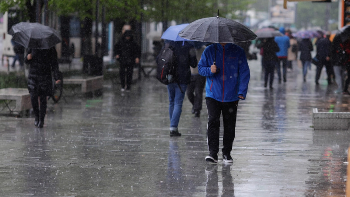 ANM anunță schimbarea radicală a vremii. România trece de la temperaturi ridicate la frig și ploi