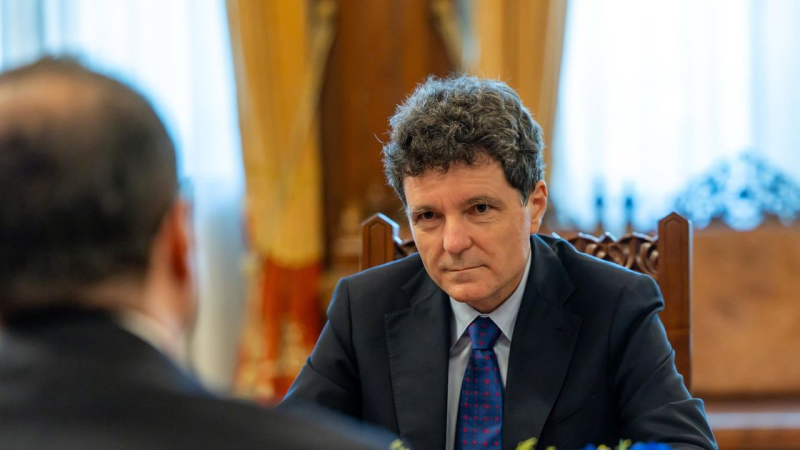 Consultări la Cotroceni: Nicușor Dan începe discuțiile cu partidele politice. Cine sunt cei cinci posibili candidați?