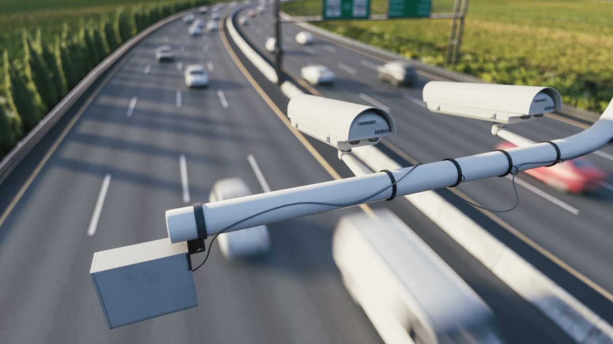 Instalarea radarelor fixe pe DN1 între București și Ploiești a început
