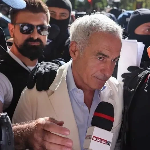 Călin Georgescu a scăpat de arestul preventiv, rămânând sub control judiciar