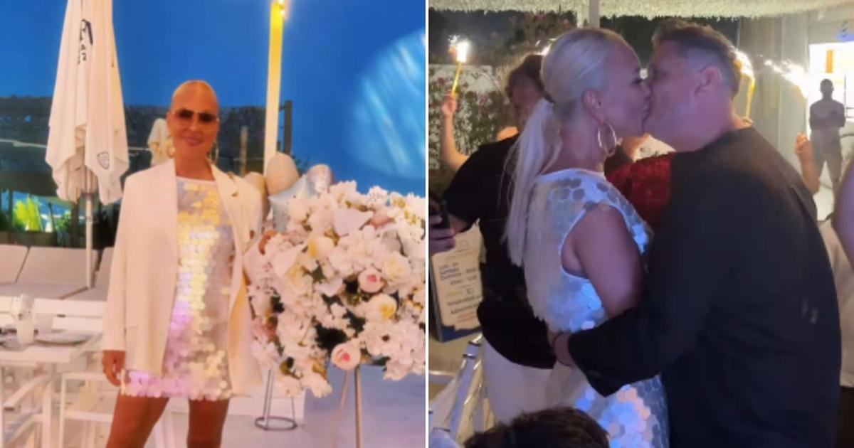 Vica Blochina, sărbătorită cu dragoste la împlinirea vârstei de 51 de ani, cu trandafiri și săruturi romantice