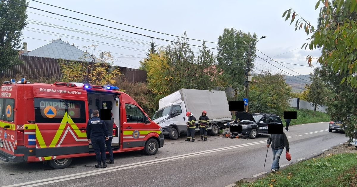 Accident grav în Negrești: o tânără rănită în urma unei coliziuni